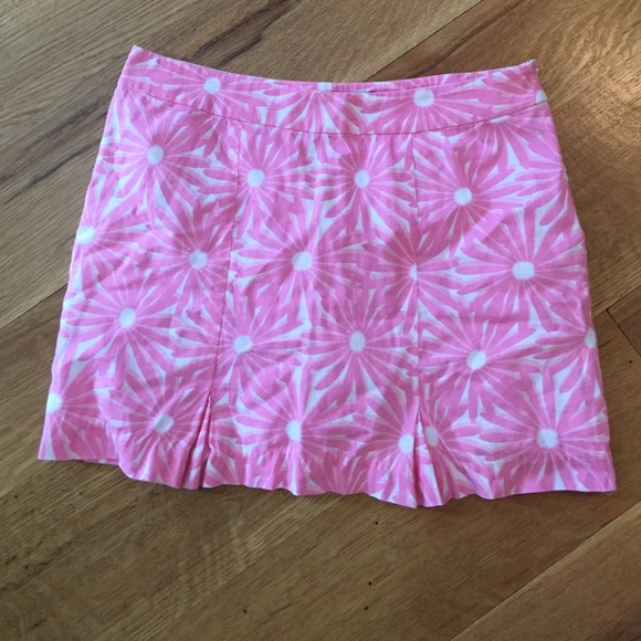 Vineyard Vines Pink Daisy Skirt