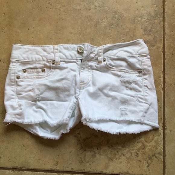 White American eagle jean shorts