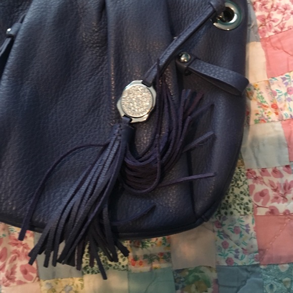 Vince Camuto Blue Crossbody Purss - Picture 2 of 3