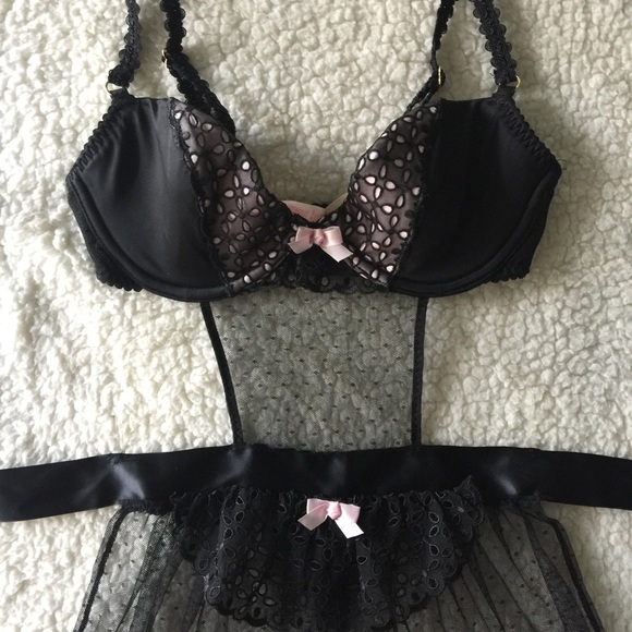 Victoria's Secret Maid Lingerie - Picture 2 of 4