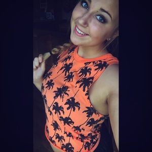 Meet your Posher, Macie