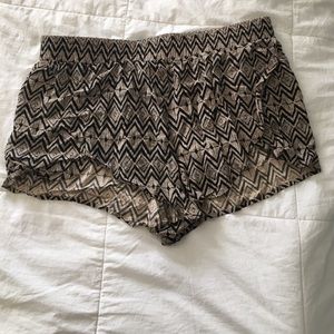 Black and brown patterned Flowy shorts