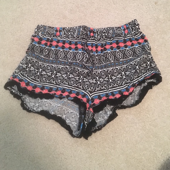 Flowy shorts