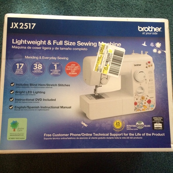 Light Weight & Full Size Sewing Machine