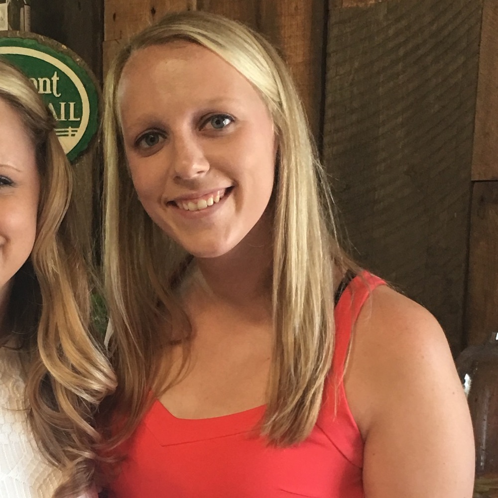 Meet your Posher, Laura