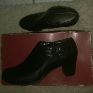 Covington Ankle Booties (9.5 medium)