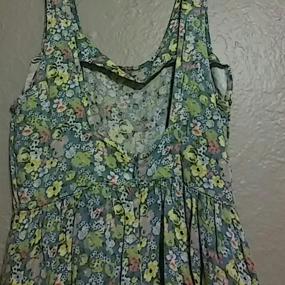 Romper - Picture 2 of 2