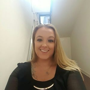 Meet your Posher, Christine