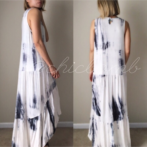 🌸 Modern chic tie dye maxi flow dress - Picture 3 of 3