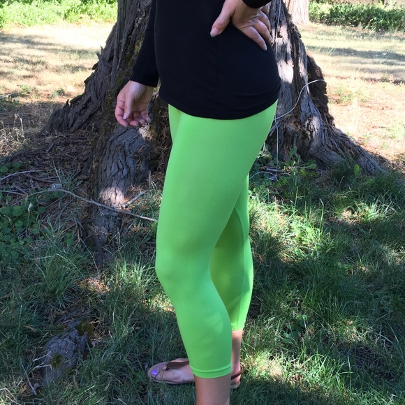 Solid Capri leggings, bright, summer, colorful