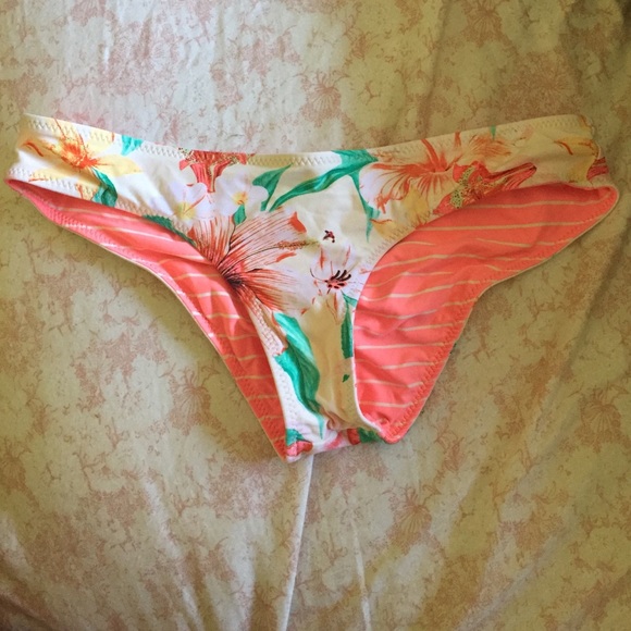 reversible ripcurl bikini bottoms