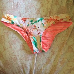 reversible ripcurl bikini bottoms