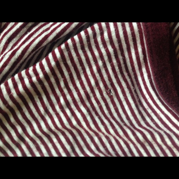 Burgundy & White BM shirt - Picture 3 of 3