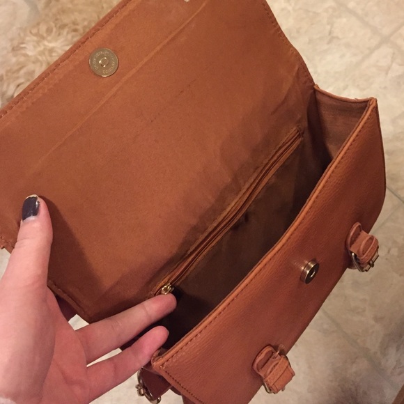 Handbag - Picture 2 of 4