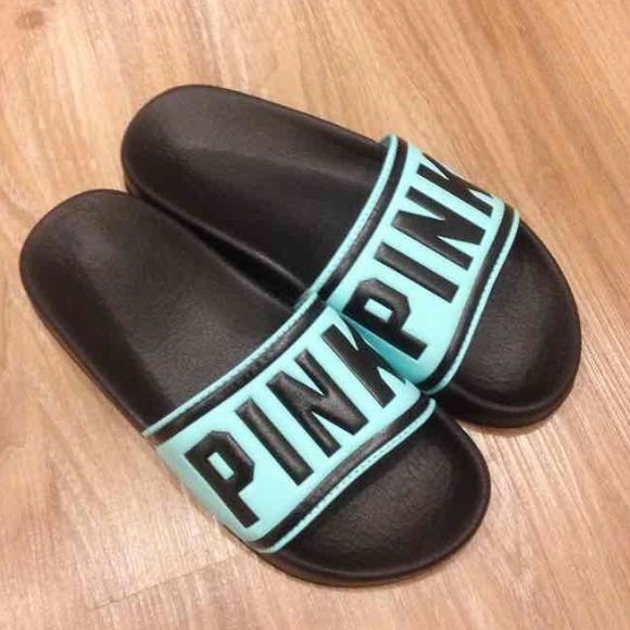 Victoria's Secret pink slides - Picture 2 of 4