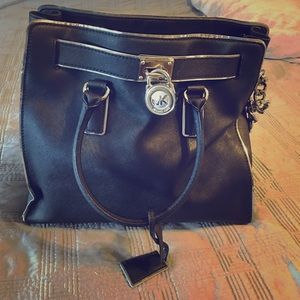 Lg Michael Kors Hamilton Tote w/ Silver Accents