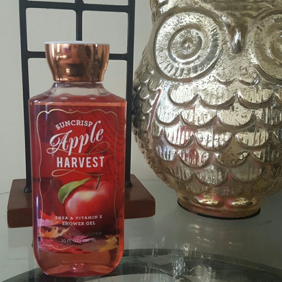 SOLD Suncrisp Apple Harvest Bath & BodyWorks - Picture 1 of 1