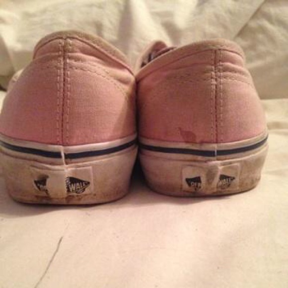 Vans - Picture 2 of 2