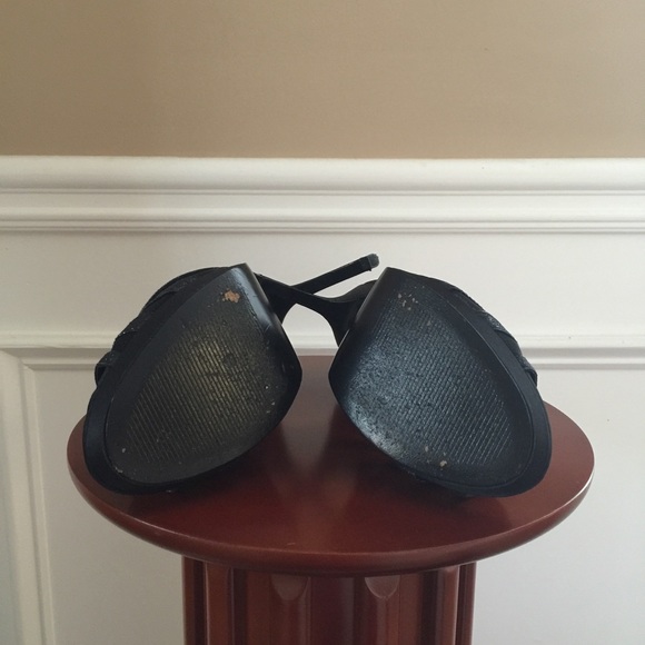 Shoes - Picture 3 of 3