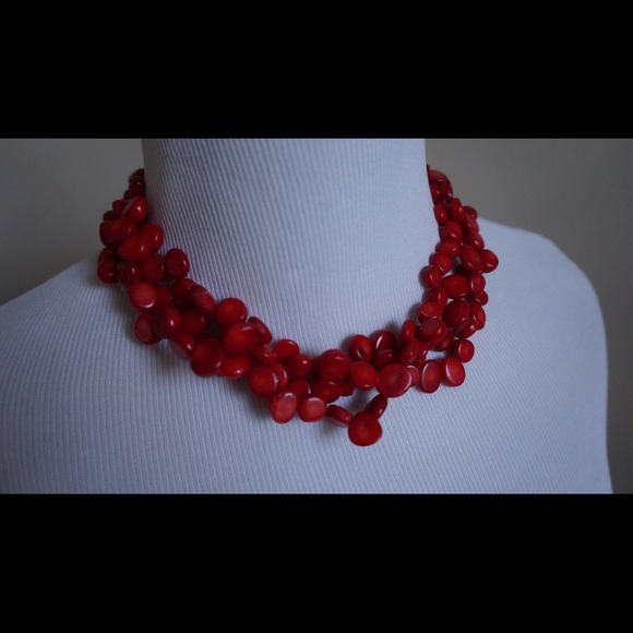 Red necklace with 3 layers