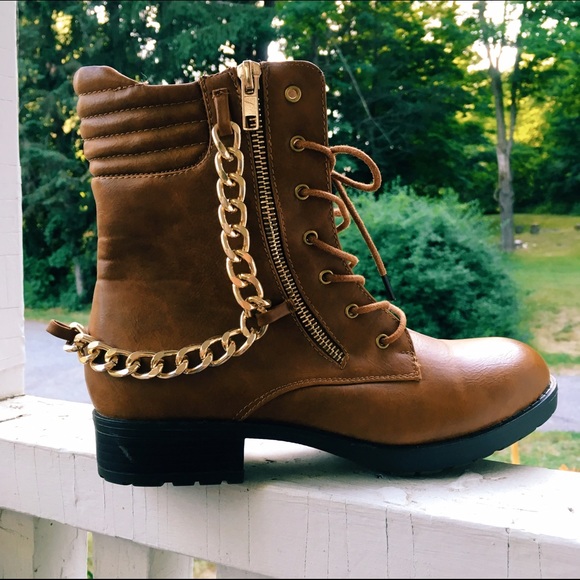 NWOT Gold Chain Boots