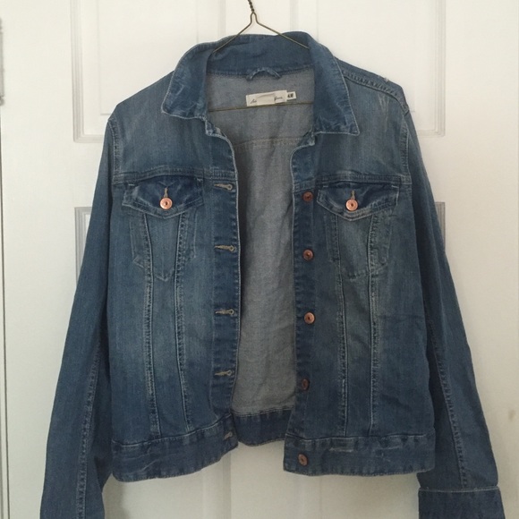 H&M Distressed Light Wash Denim Jacket