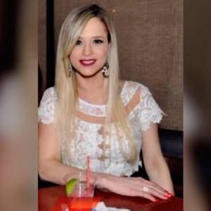 Meet your Posher, Alyne