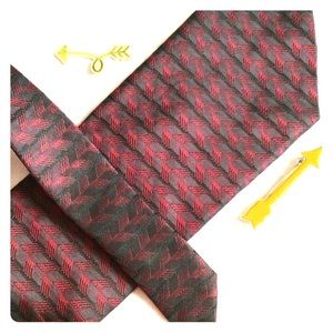 DKNY Accessories - DKNY Red Wine Arrow Print Tie Safe Yet Wild Stripe DKNY Accessories - DKNY Red Wine Arrow Print Tie Safe Yet Wild Stripe