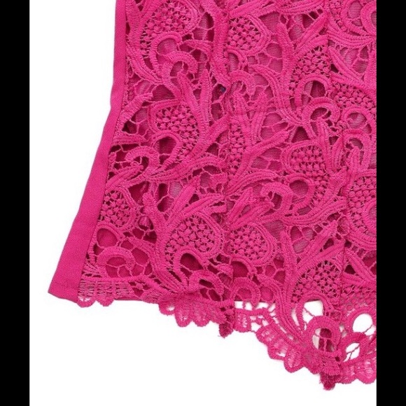 ๐Host Pick!๐ Sale! Lace front peplum top in Rose - Picture 4 of 4