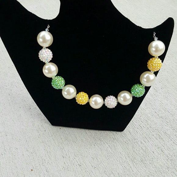 Pearl necklace - Picture 1 of 2