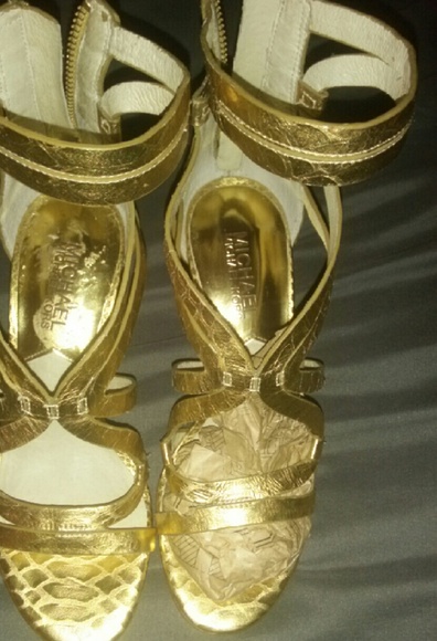 MK matalic gold
