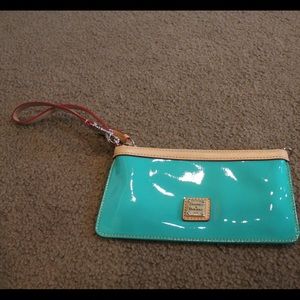 Dooney and Bourke Wrsitlet