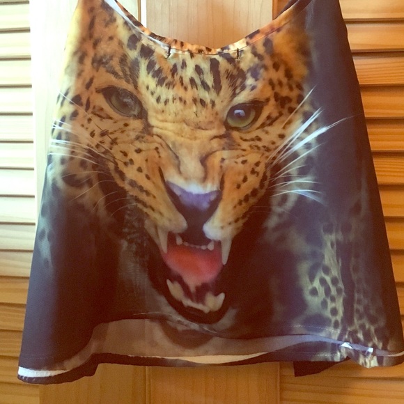 Tiger crop top - Picture 1 of 3