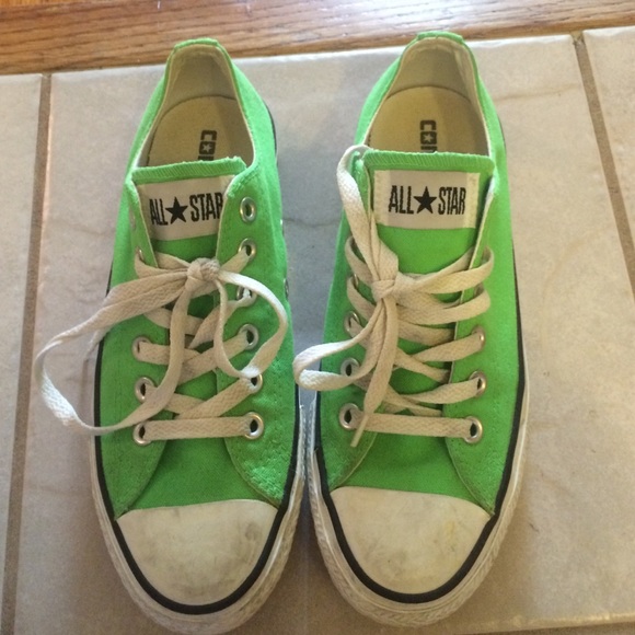 Converse - Picture 2 of 4