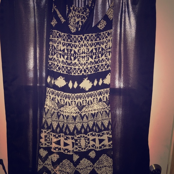 Very cute maxi dress!!