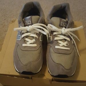 Womens NEW BALANCE 574