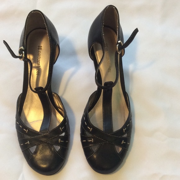 Black Leather Sandal Wedges By Naturalizer