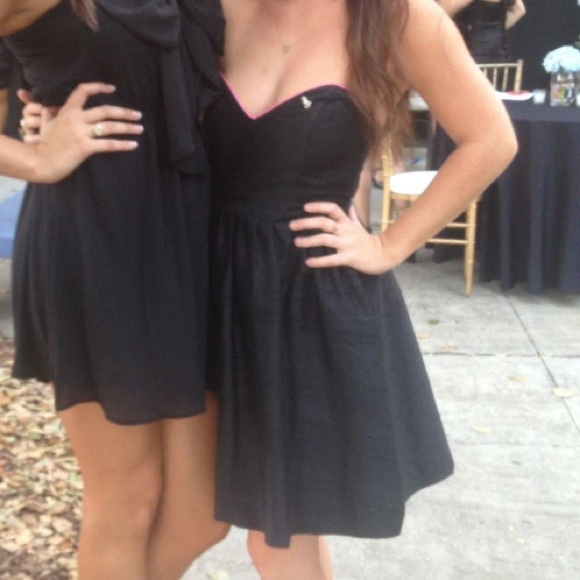 Black Strapless Skater Dress - Picture 3 of 3