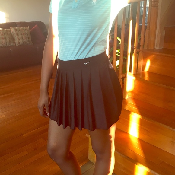 Nike Dresses & Skirts - Nike tennis skirt