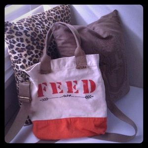 Feed for target bag
