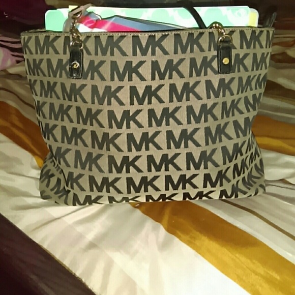 Traded! Do not buy its reserved