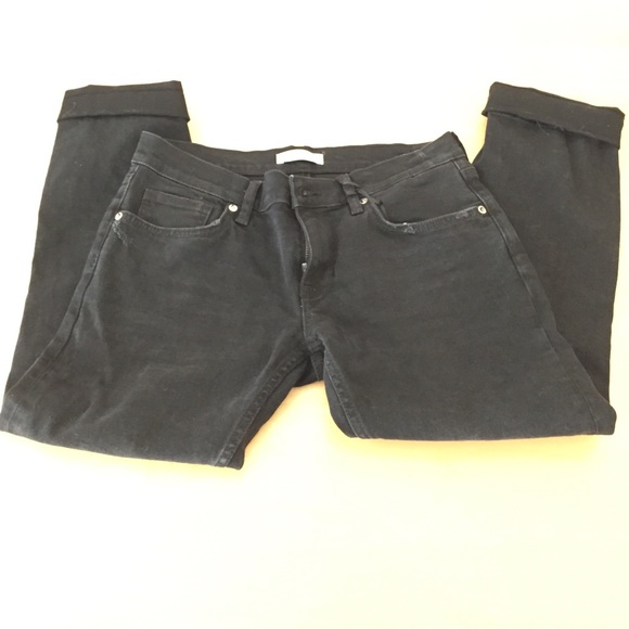 Zara distressed black capri jeans - Picture 1 of 4