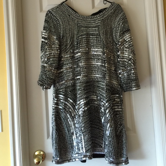 Silver cocktail dress. New!