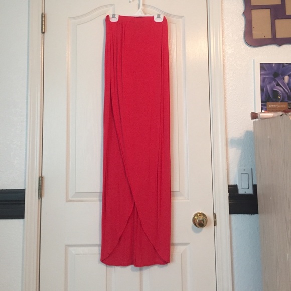Maxi skirt