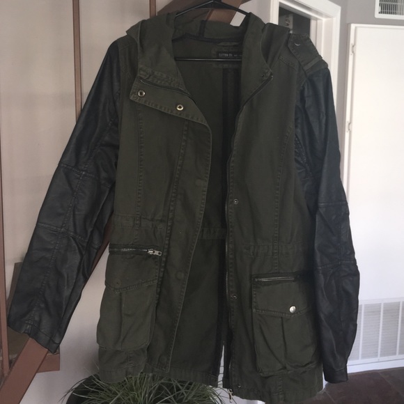Army JACKET w/ leather arms