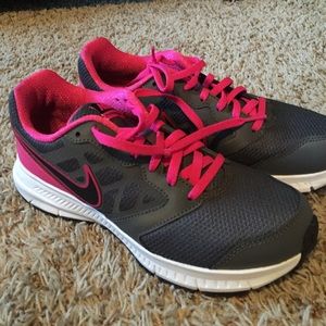 Practically brand new Nike sneakers