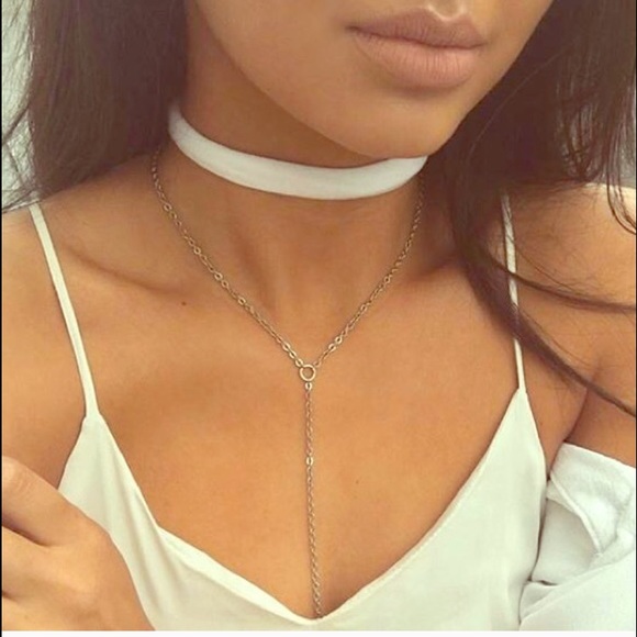 White Hot Choker 🔥 - Picture 4 of 4