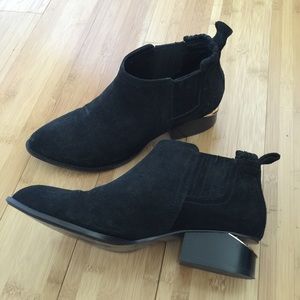 DUPE - Alexander Wang Kori suede boots