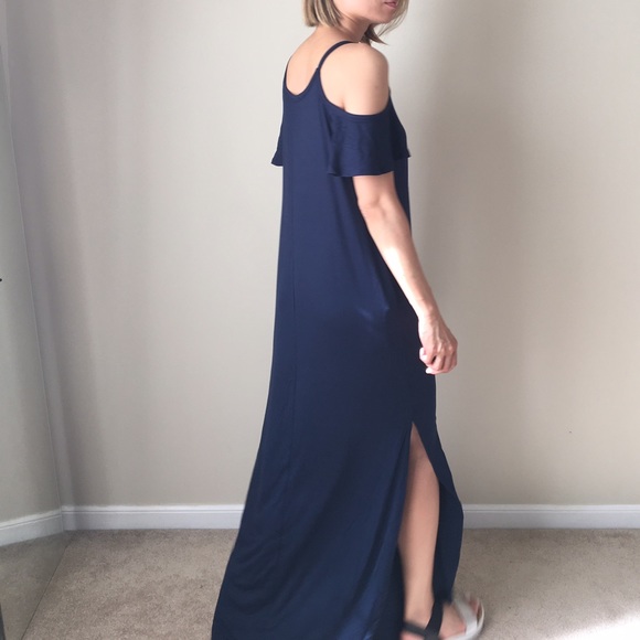 Trendy summer maxi dress.best seller this summer! - Picture 3 of 3