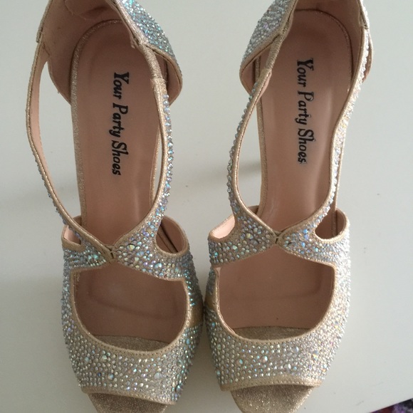 Heels - Picture 3 of 4